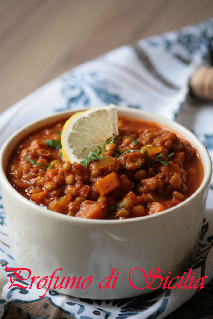 Laadass la zuppa di lenticchie marocchina
