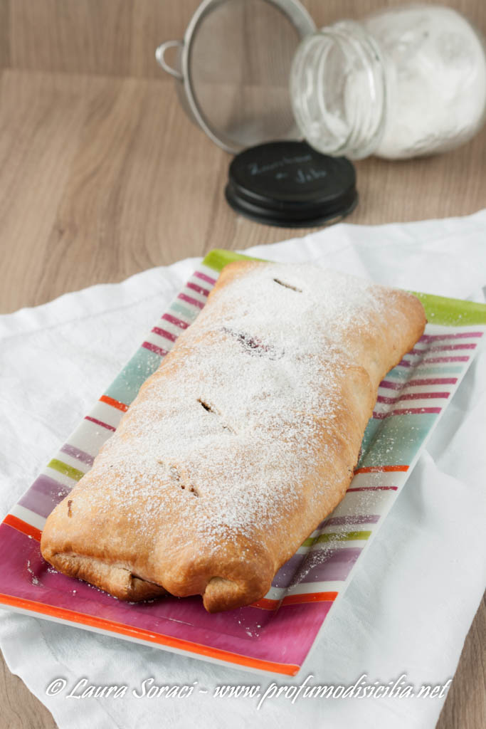 Strudel di Mele e frutti di Bosco