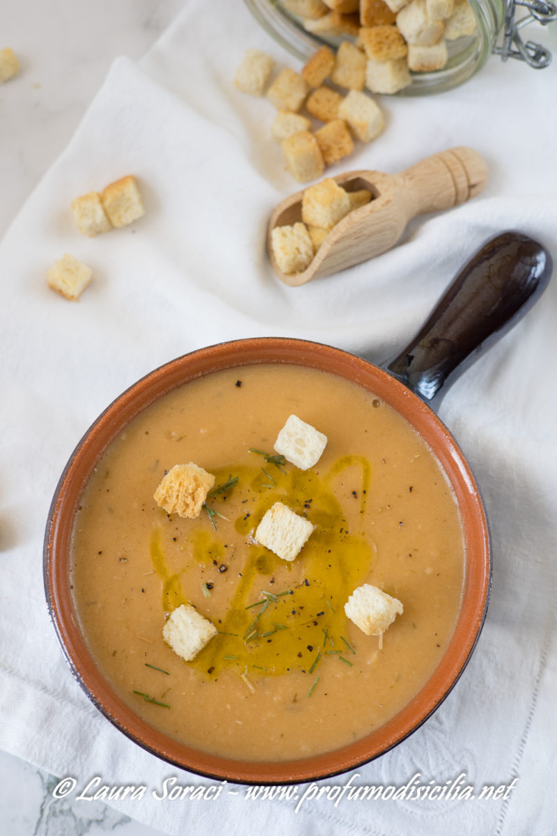 un piatto buono per l'inverno la crema di fave e finocchietto