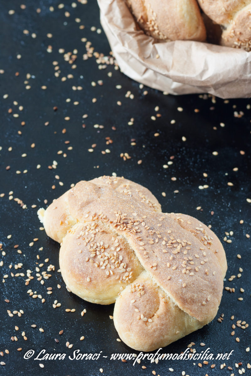 Un pane da farcire con le panelle