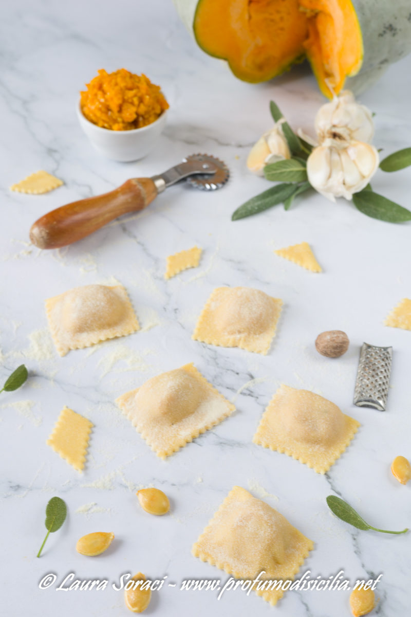 Ecco i buonissimi ravioli di zucca berrettina pronti per la tavola