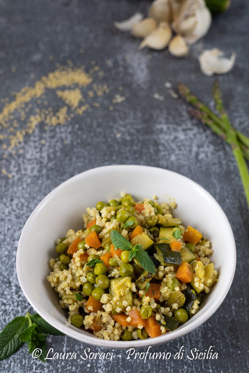 Se la dieta ci porta a rinunciare a glutine e latticini non dobbiamo essere tristi! Il miglio con verdure speziate