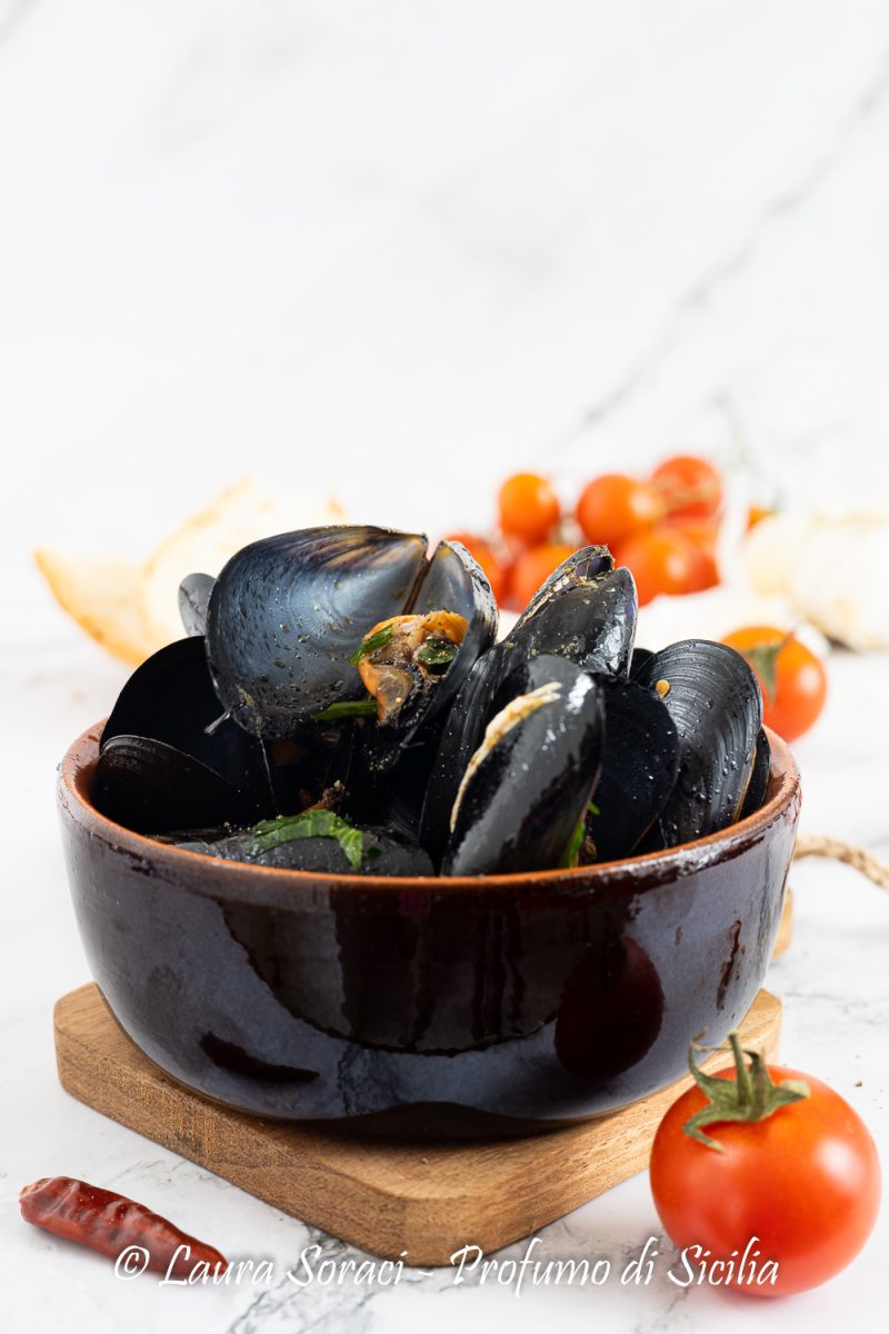 Scopri l'importanza delle cozze nella cucina messinese